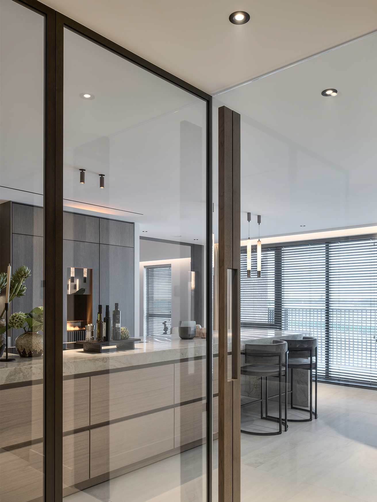 Image showcasing News & Projects - Luxury penthouse illuminated by Lightinova ...